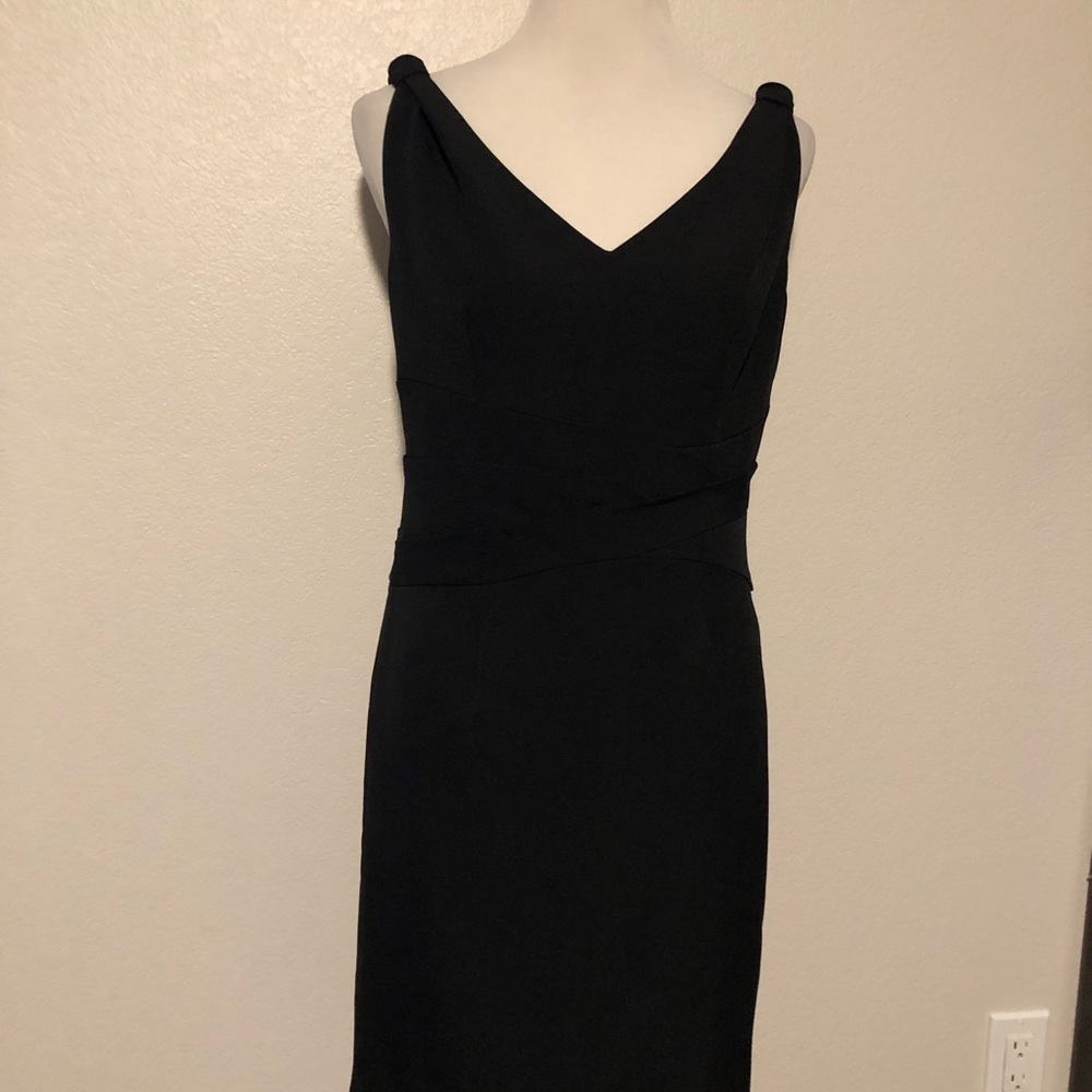 Arianna Papell sleeveless black dress